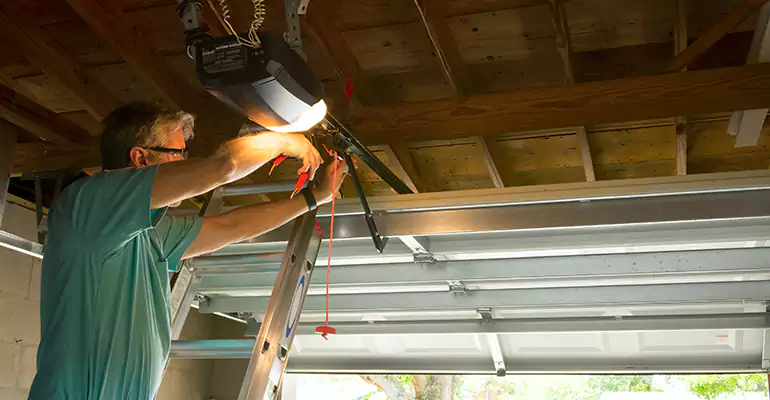 Chamberlain Garage Door Repair in Ensley, FL