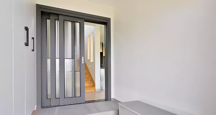 Fix Sliding Patio Door Rollers in Ensley, FL